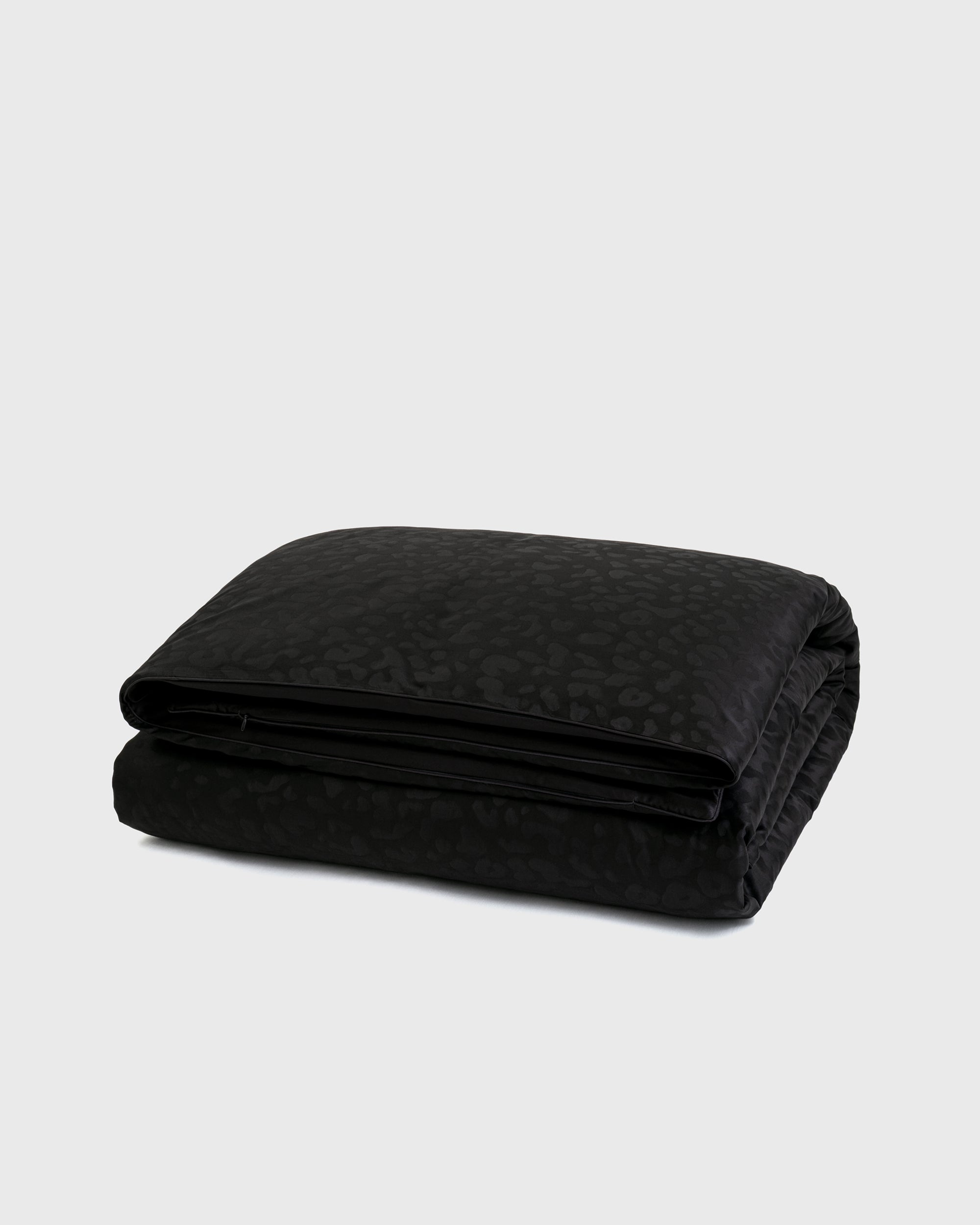 Ember - Jacquard Black Duvet Cover
