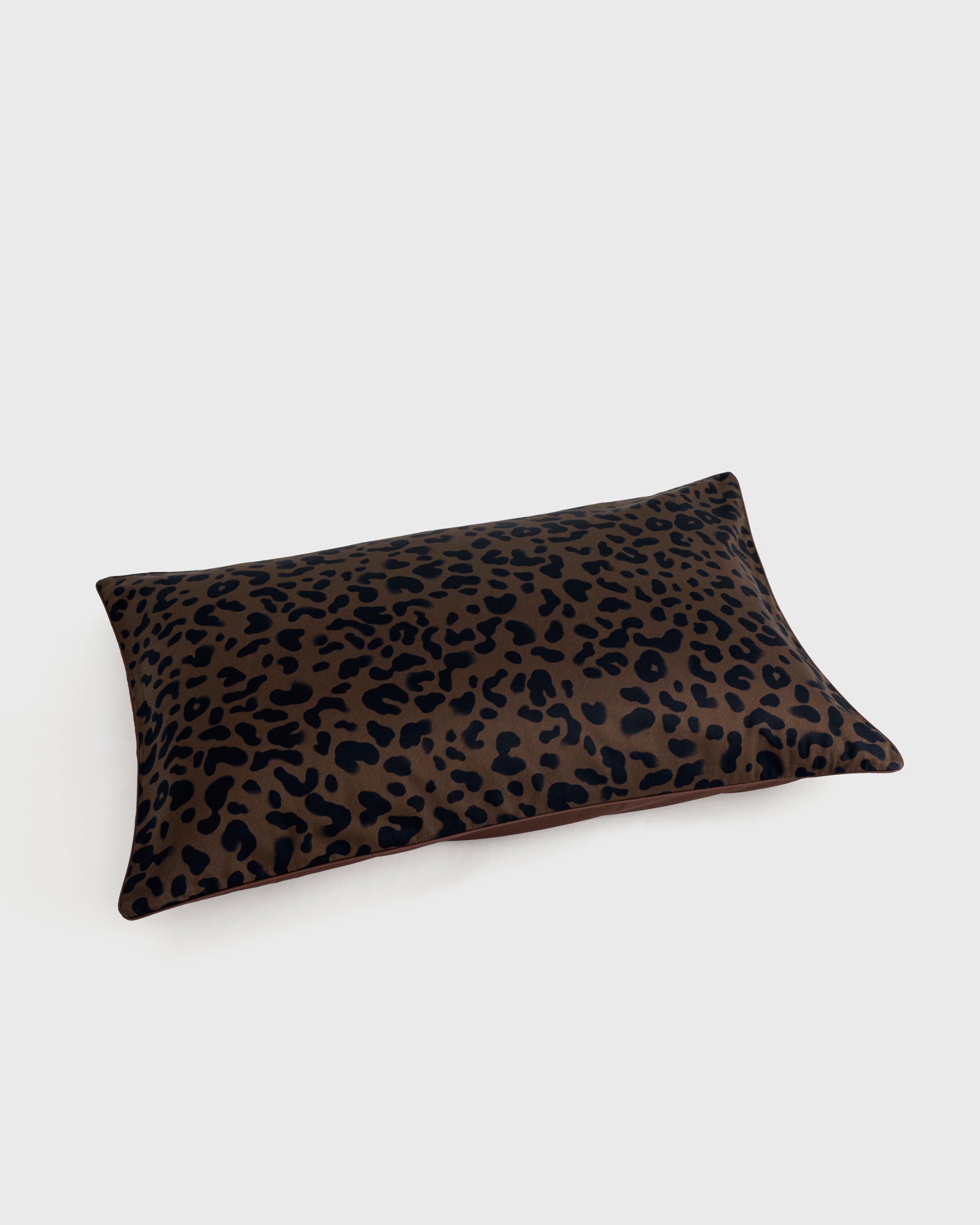Ember - Black & Dark Brown Pillowcase Pair