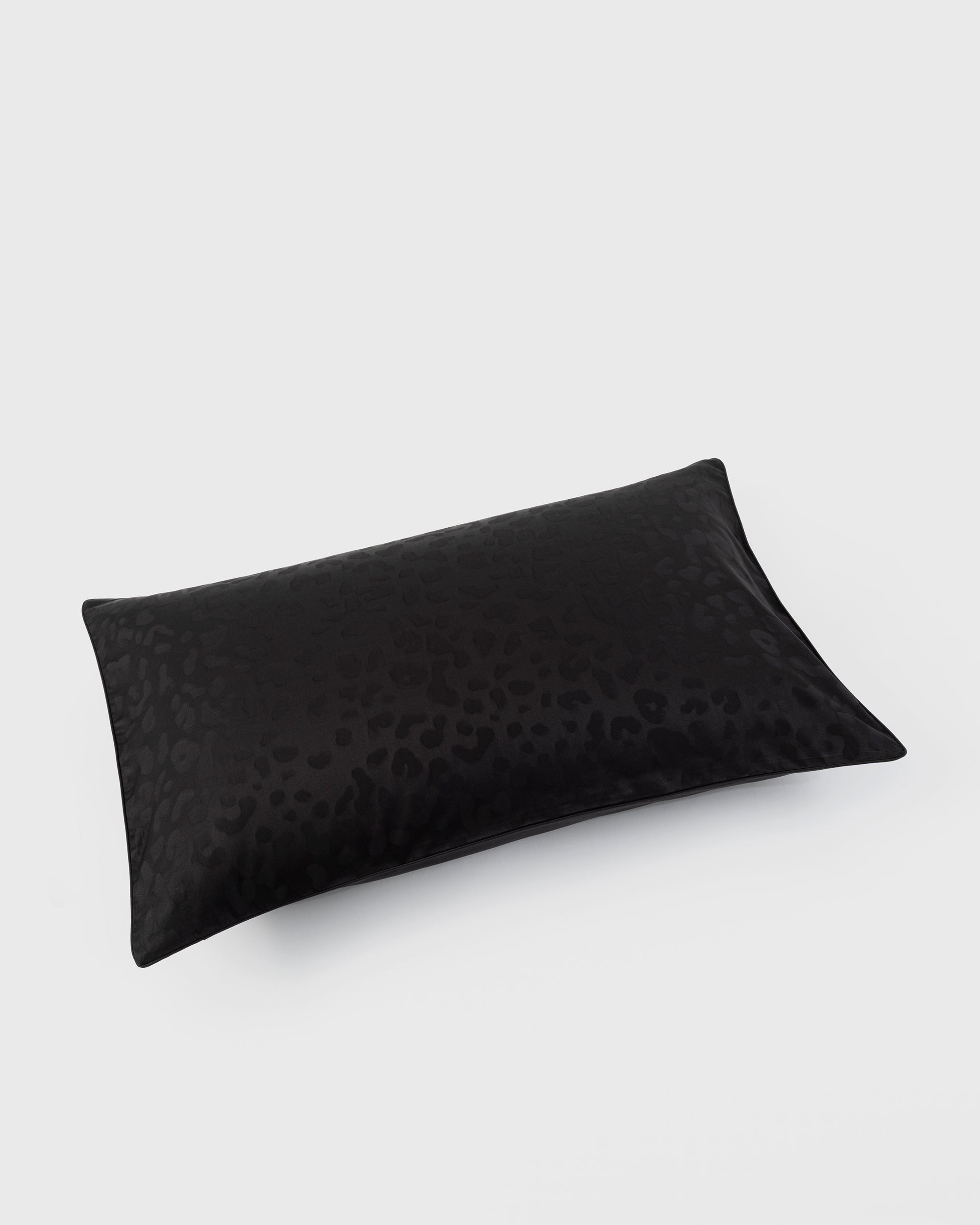 Ember - Jacquard Black Pillowcase Pair